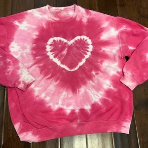 Urban outfitters heart sweatshirt